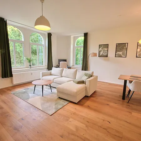 דירה Neu! Stilvolle Altbauwohnung - Ruhig Mit Blick Ins Gruene *