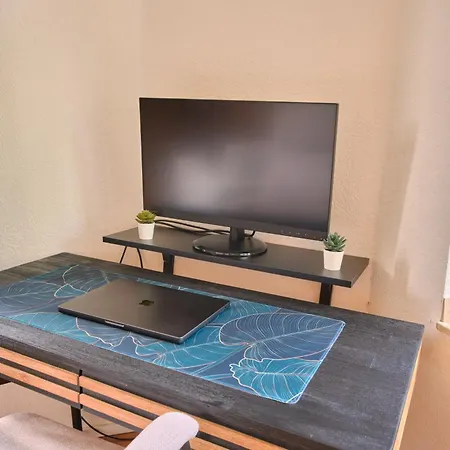 Neu! Stilvolle Altbauwohnung - Ruhig Mit Blick Ins Gruene דירה שטולברג