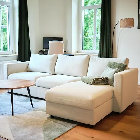 Neu! Stilvolle Altbauwohnung - Ruhig Mit Blick Ins Gruene