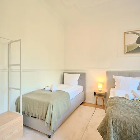 Neu! Stilvolle Altbauwohnung - Ruhig Mit Blick Ins Gruene 公寓 施托尔贝格