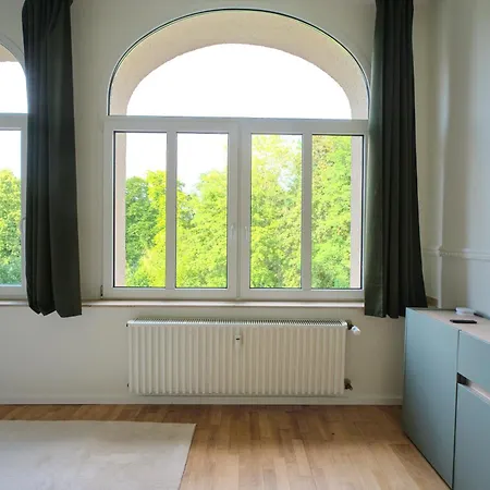 公寓 Neu! Stilvolle Altbauwohnung - Ruhig Mit Blick Ins Gruene 施托尔贝格
